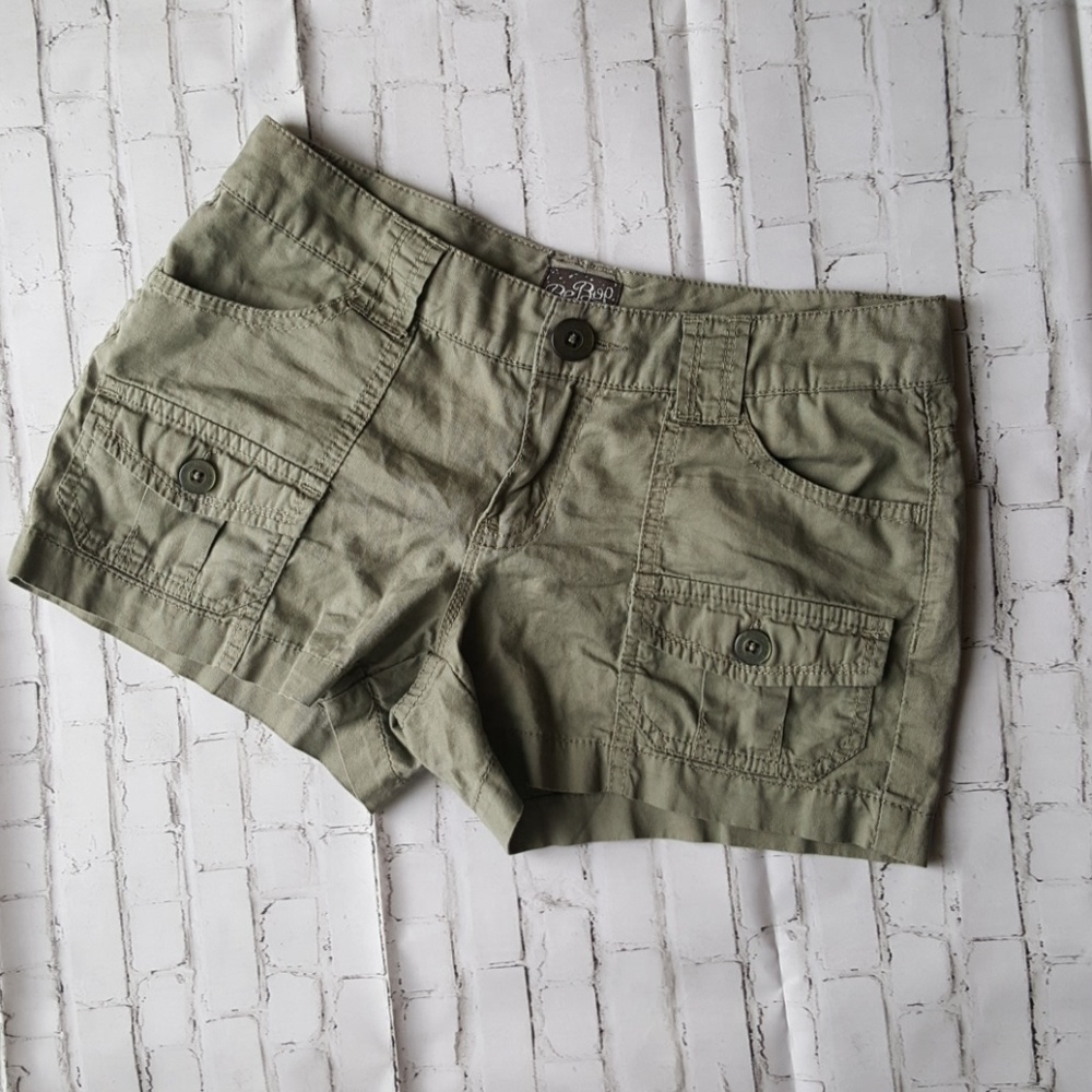 Army green shorts BeBop size 1
